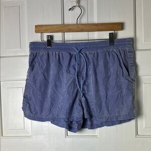 Athleta Expedition Women’s Gym Relaxed Shorts Purple Size 10